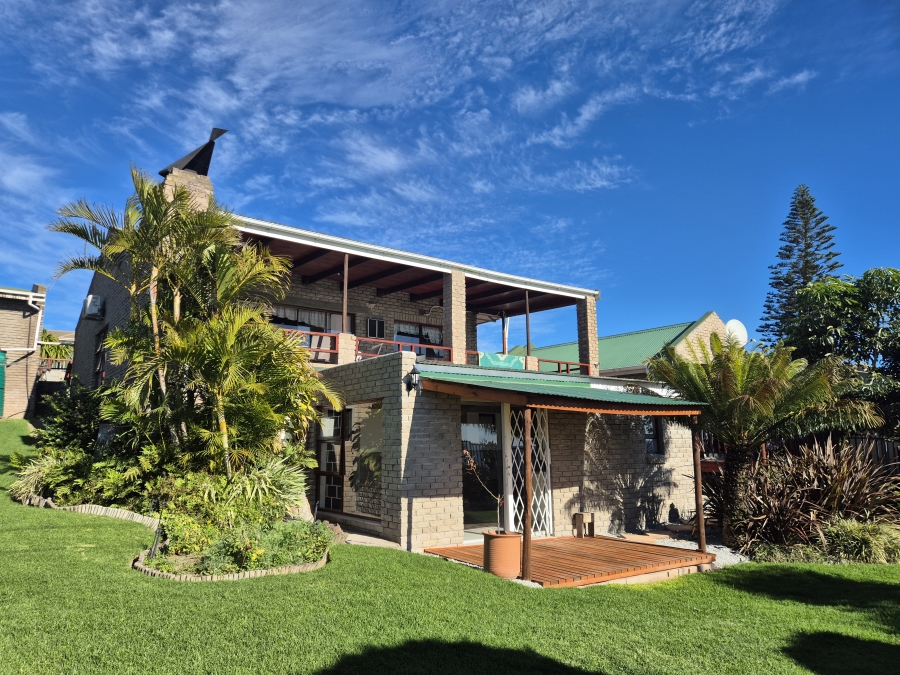 5 Bedroom Property for Sale in Kleinkoornhuis Western Cape